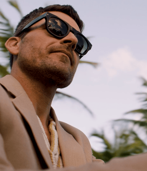 Man with sunglasses